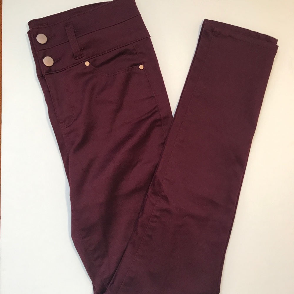 [NWOT] Juniors High Waisted Skinny Pants